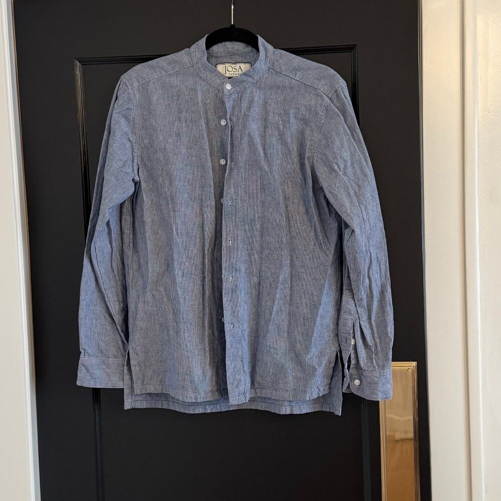 Men's collarless linen button down